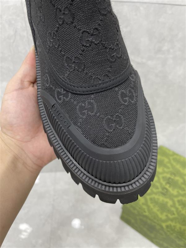 2024351891723 300310